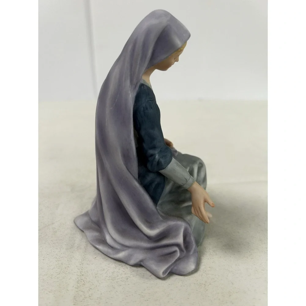 Lenox The Renaissance Nativity MARY 1991 Figurine Christmas Holiday Porcelain
